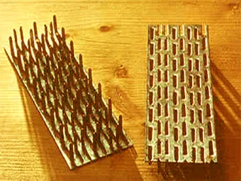 Assemblage et fixation d'une ferme sur un appui 